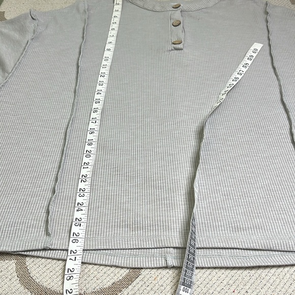 Baltic Born Henley Gray Button-Up drop shoulder long Sleeve Top size 2X - Picture 9 of 10